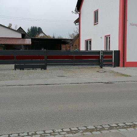 Obergessertshausen Ferienwohnung Rosa מראה חיצוני תמונה