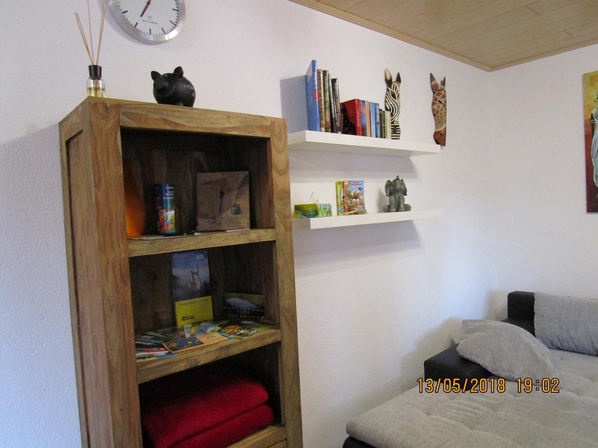 Obergessertshausen Ferienwohnung Rosa מראה חיצוני תמונה