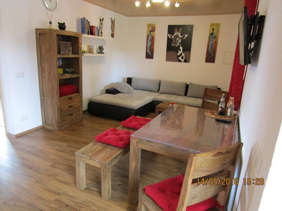 Obergessertshausen Ferienwohnung Rosa מראה חיצוני תמונה